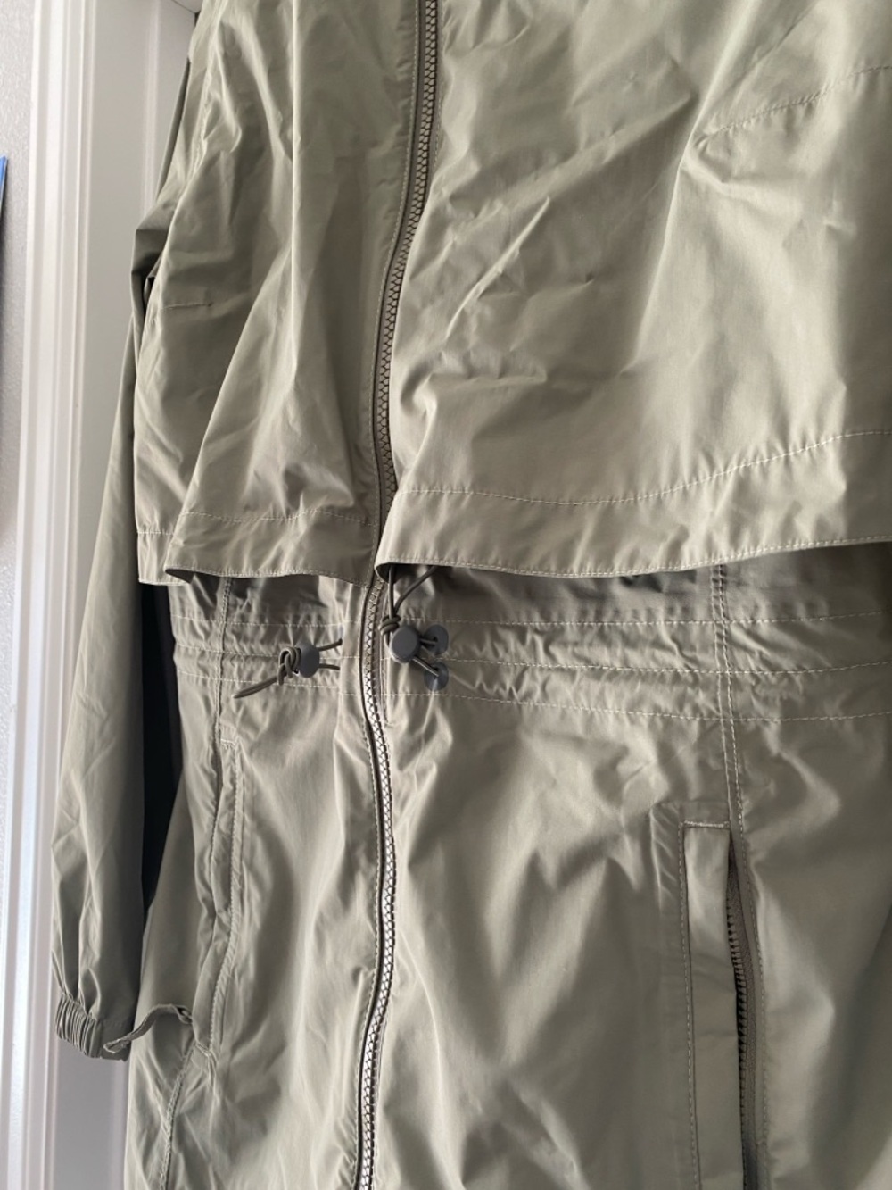 L.L. Bean Green Meridan Raincoat Size Small - Picture 3 of 10